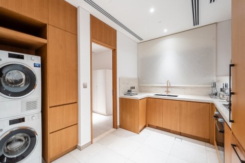 Apartment in Jumeirah, Dubai 3 bedrooms, 262 sq.m. № 100370 - photo 17