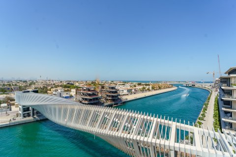 Apartment in Jumeirah, Dubai 3 bedrooms, 262 sq.m. № 100370 - photo 26