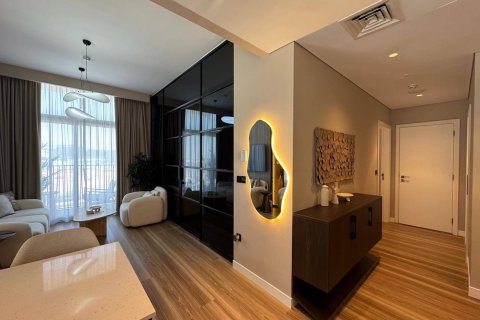Apartment in Dubai 2 bedrooms, 69.05 sq.m. № 42043 - photo 3