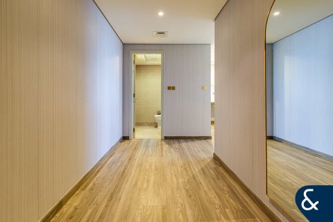 Apartamento en DIFC, Dubai, 1 dormitorio, 75 m², № 78686 - foto 16