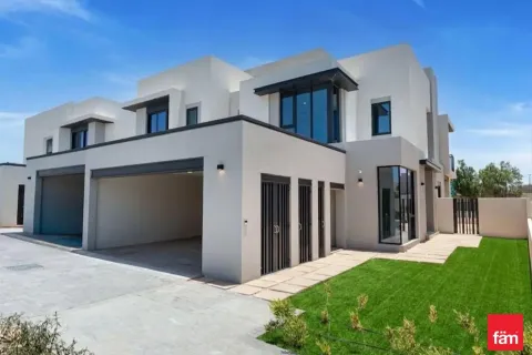 Adosado en Jebel Ali, Dubai, 4 dormitorios, 351.1 m², № 123427