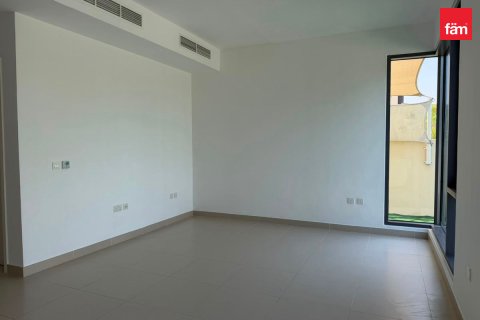 Villa in Dubai Hills Estate, Dubai 4 bedrooms, 228.7 sq.m. № 123425 - photo 8