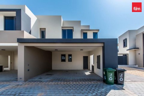 Villa in Dubai Hills Estate, Dubai 4 bedrooms, 228.7 sq.m. № 123425 - photo 9
