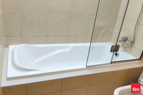 Снять в аренду квартиру в Бизнес-Бэе, Дубай: 2 спальни, 149.2м², № 90663 - фото 8