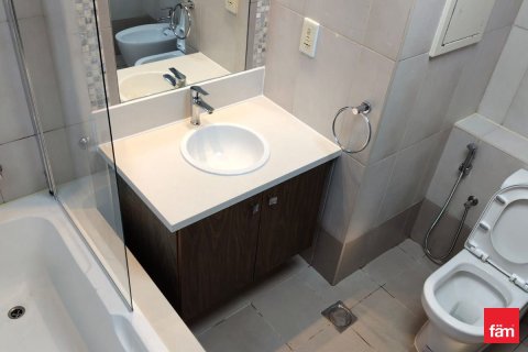 Снять в аренду квартиру в Бизнес-Бэе, Дубай: 2 спальни, 149.2м², № 90663 - фото 10