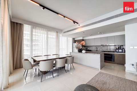 Снять в аренду квартиру в Dubai Harbour, Дубай: 3 спальни, 177.5м², № 90665 - фото 4