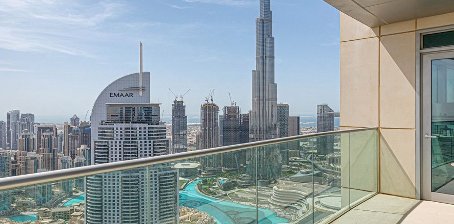 Квартира в Даунтаун Дубай (Даунтаун Бурдж Дубай), Дубай, 2 спальни, 134.9м², № 90668