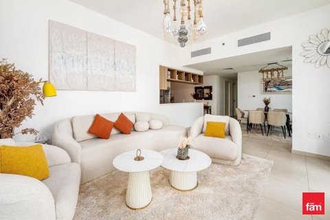 Снять в аренду квартиру в Даунтаун Дубай (Даунтаун Бурдж Дубай), Дубай: 3 спальни, 175.7м², № 90664 - фото 2