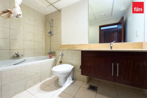 Снять в аренду квартиру в Даунтаун Дубай (Даунтаун Бурдж Дубай), Дубай: 2 спальни, 133.3м², № 90667 - фото 17