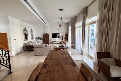 Villa en Palma Residences, Palm Jumeirah, Dubai, 4 dormitorios, 346 m², № 15562 - foto 18