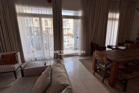 Villa en Palma Residences, Palm Jumeirah, Dubai, 4 dormitorios, 346 m², № 15562 - foto 4