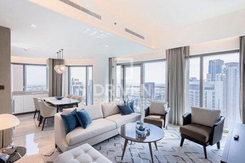 Квартира в Address Harbour Point, Dubai Creek Harbour (The Lagoons), Дубай, 3 спальни, 132.76м², № 128873