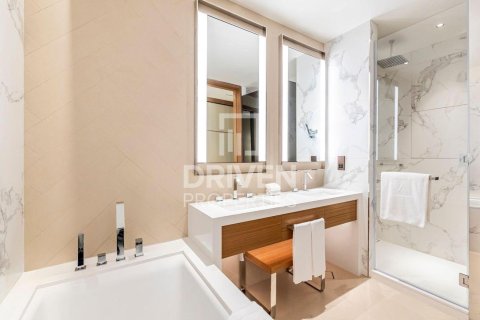 Apartment in The Address Residences Dubai Opera, Downtown Dubai (Downtown Burj Dubai), Dubai 2 bedrooms, 117.43 sq.m. № 128934 - photo 14