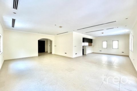 فيلا في Legacy, Jumeirah Park, دبي 3 غرف نوم, 327.67 م² رقم 119790 - صورة 3