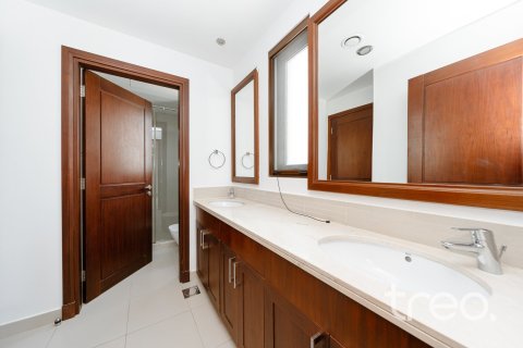 Villa in Samara, Arabian Ranches 2, Dubai 4 bedrooms, 299.61 sq.m. № 119789 - photo 12