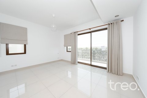 Villa in Samara, Arabian Ranches 2, Dubai 4 bedrooms, 299.61 sq.m. № 119789 - photo 19