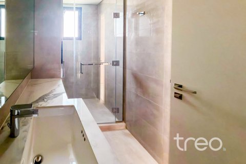 Снять в аренду таунхаус в Дубае: 4 спальни, 339.56м², № 119791 - фото 9