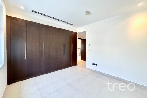 Villa à Jumeirah Park, Dubai, 3 chambres, 284.56 m², № 119786 - photo 2