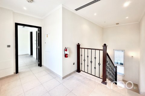 Villa à Jumeirah Park, Dubai, 3 chambres, 284.56 m², № 119786 - photo 8