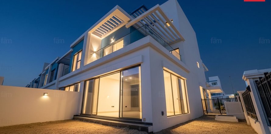 فيلا في دبي 5 غرف نوم , 144 م² رقم 94729