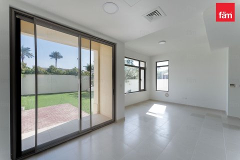 Снять в аренду таунхаус в Риме, Дубай: 291.2м², № 94734 - фото 4