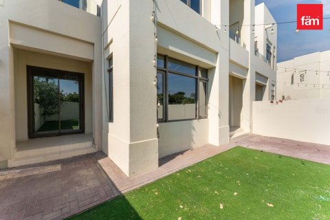 Townhouse in Reem, Dubai studio, 291.2 sq.m. № 94734