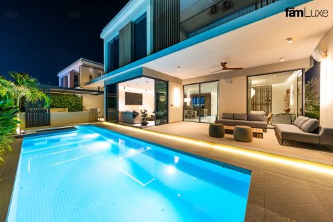 Villa in Tilal Al Ghaf, Dubai 5 bedrooms, 619 sq.m. № 94733 - photo 22