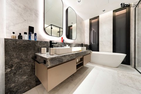 Villa in Tilal Al Ghaf, Dubai 5 bedrooms, 619 sq.m. № 94733 - photo 14