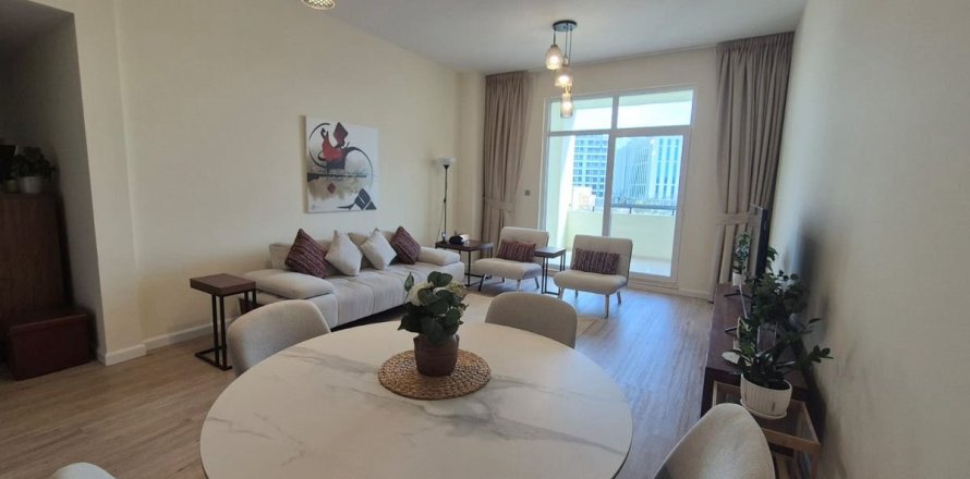 Apartamento en Motor City, Dubai, 2 dormitorios, 126.2 m², № 119030