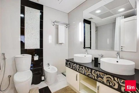 Apartamento en Downtown Dubai (Downtown Burj Dubai), Dubai, 1 dormitorio, 81.1 m², № 119033 - foto 12