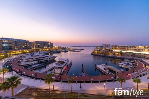 Apartamento en Dubai, 2 dormitorios, 180 m², № 117727 - foto 14