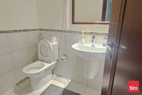 Apartment in The Views, Dubai 2 bedrooms, 129.5 sq.m. № 13910 - photo 14
