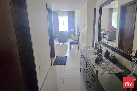 Apartment in The Views, Dubai 2 bedrooms, 129.5 sq.m. № 13910 - photo 8