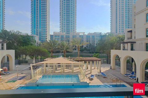 Apartment in The Views, Dubai 2 bedrooms, 129.5 sq.m. № 13910 - photo 1
