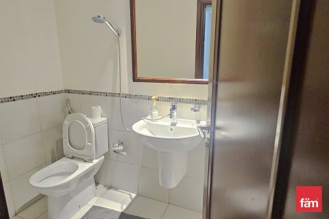 Apartment in The Views, Dubai 2 bedrooms, 129.5 sq.m. № 13910 - photo 15