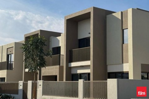 Villa in Dubai 3 bedrooms, 170.5 sq.m. № 58834 - photo 5