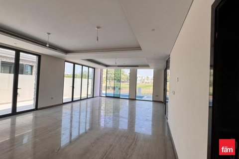 Villa in Dubai 7 bedrooms, 519 sq.m. № 114143 - photo 2