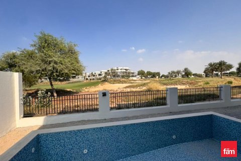 Villa in Dubai 7 bedrooms, 519 sq.m. № 114143 - photo 9