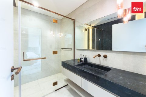 Apartment in Al Satwa, Dubai 1 bedroom, 70.6 sq.m. № 114145 - photo 11