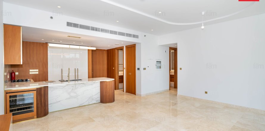 Apartamento en Palm Jumeirah, Dubai, 2 dormitorios, 130.5 m², № 17257