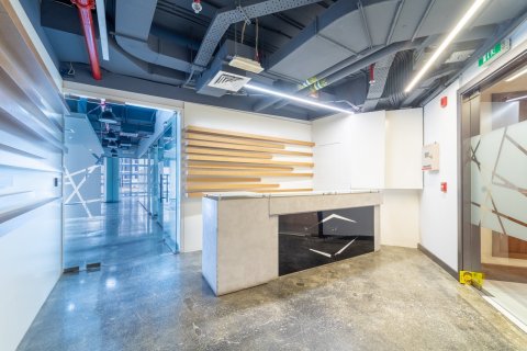 Oficina en Business Bay, Dubai, 255.4 m², № 7227 - foto 1