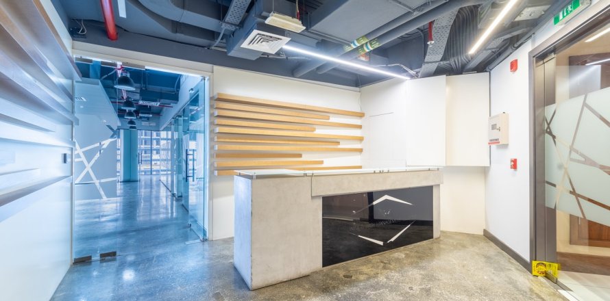 Oficina en Business Bay, Dubai, 255.4 m², № 7227
