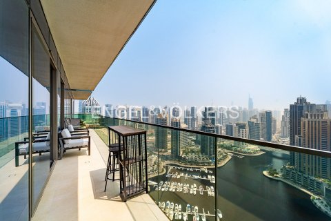 Apartamento en Dubai Marina, Dubai, 3 dormitorios, 151.7 m², № 7222 - foto 1