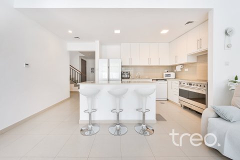 Townhouse in Naseem Townhouses, Town Square, Dubai 4 bedrooms, 227.89 sq.m. № 124731 - photo 14