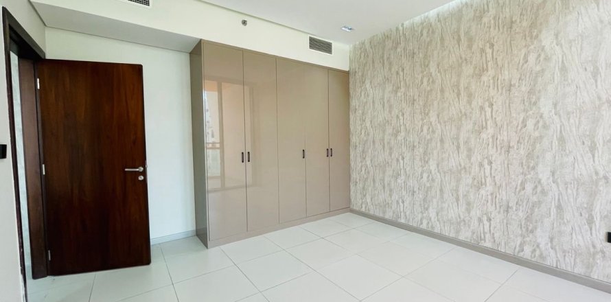 Квартира в Дубае, 1 спальня, 78м², № 16546