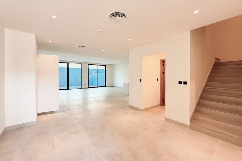 Townhouse in Dubai Land, Dubai 3 bedrooms, 290.59 sq.m. № 138961 - photo 3