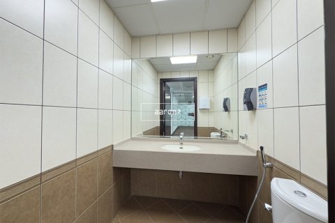 Oficina en Jumeirah Lake Towers, Dubai, 102.8 m², № 42718 - foto 12
