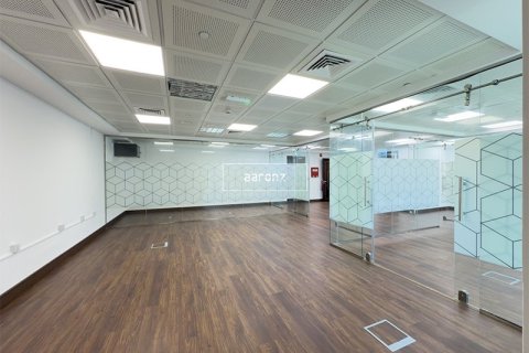 Oficina en Jumeirah Lake Towers, Dubai, 102.8 m², № 42718 - foto 8