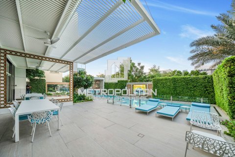 Villa in District One, Mohammed Bin Rashid City, Dubai 5 bedrooms, 776 sq.m. № 72639 - photo 26