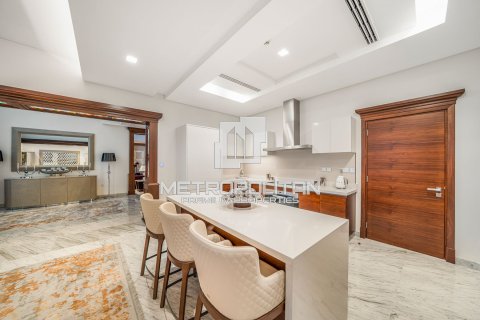 Villa in District One, Mohammed Bin Rashid City, Dubai 5 bedrooms, 776 sq.m. № 72639 - photo 8